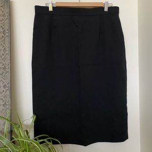 Louis Feraud Wool Pencil Skirt